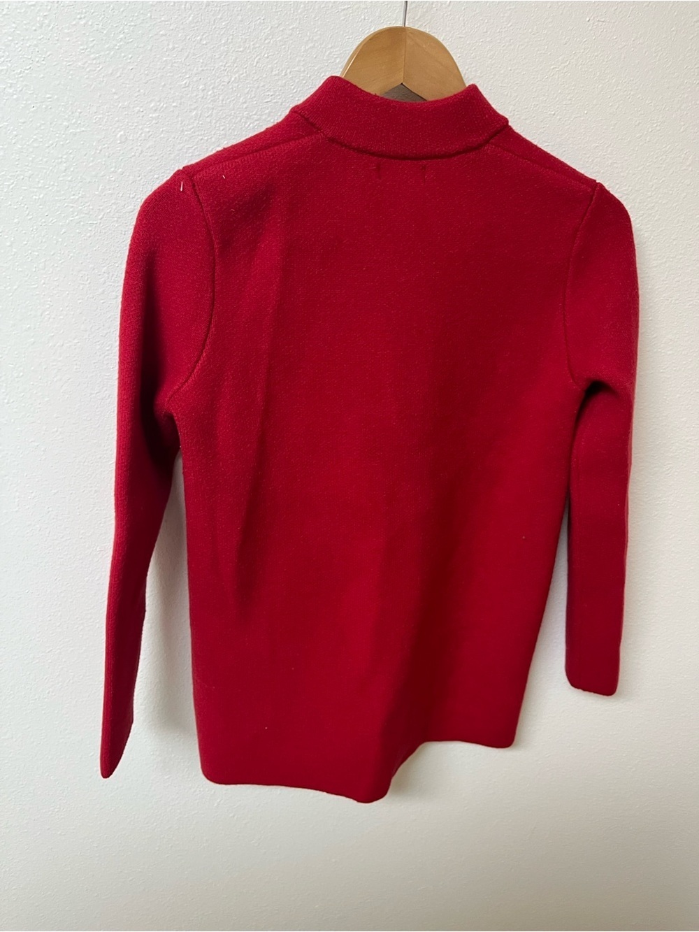 Adrienne Vittadini Red button-Front Knit sweater women’s size M - Picture 4 of 4